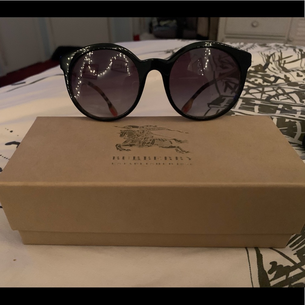 BURBERRY Women’s Sunglasses